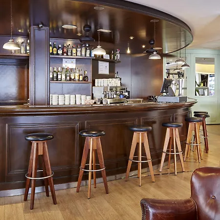 Gran Flamingo-adults Only Older 18 Years Old